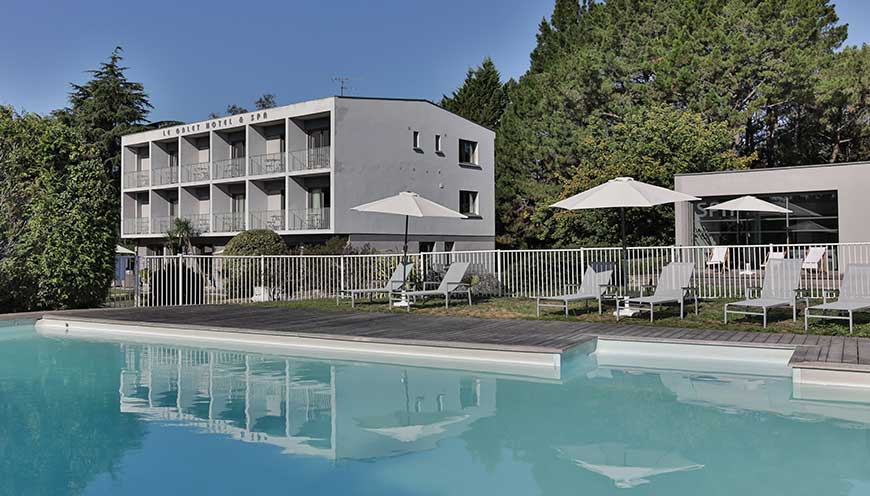galet-hotel-privatisation-evenement-prive-professionnel-restauration-piscine-galerie-1-870px